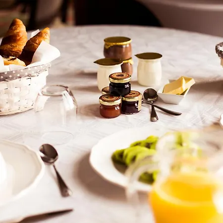 Bed & Breakfast Les Angelots, Vue Sur Le Mont St Michel