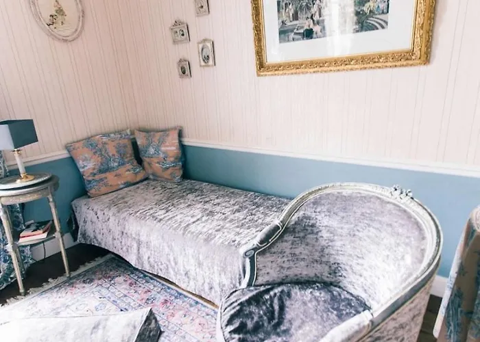 Les Angelots, Vue Sur Le Mont St Michel Bed & Breakfast 3*